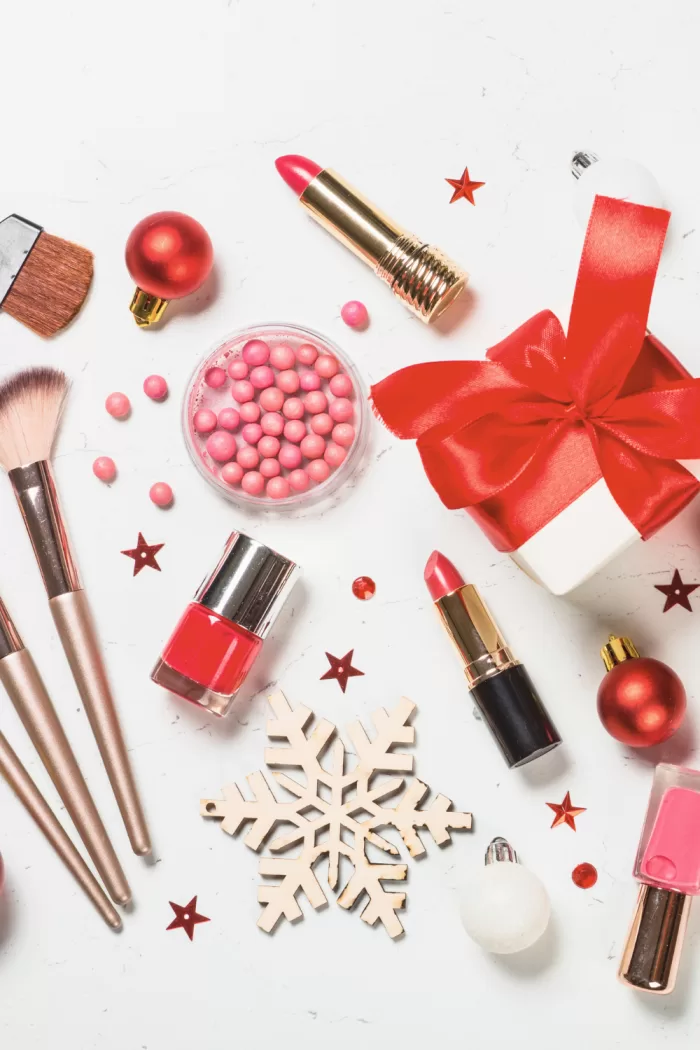 28 Best Beauty Gift Ideas for Her